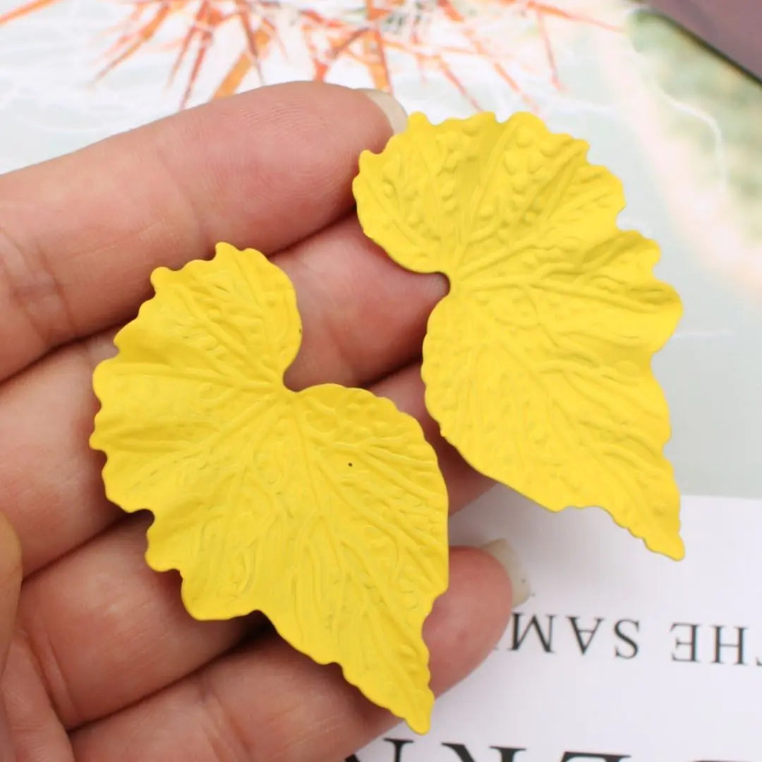 Symmetrical Foliage Drop Earrings