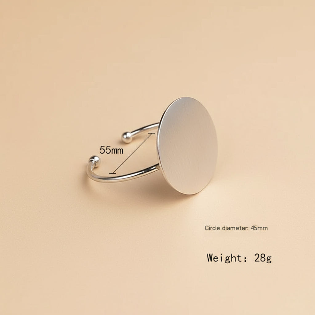 Modern Geometric Metal Bracelet – Trendy Statement Jewelry for Women