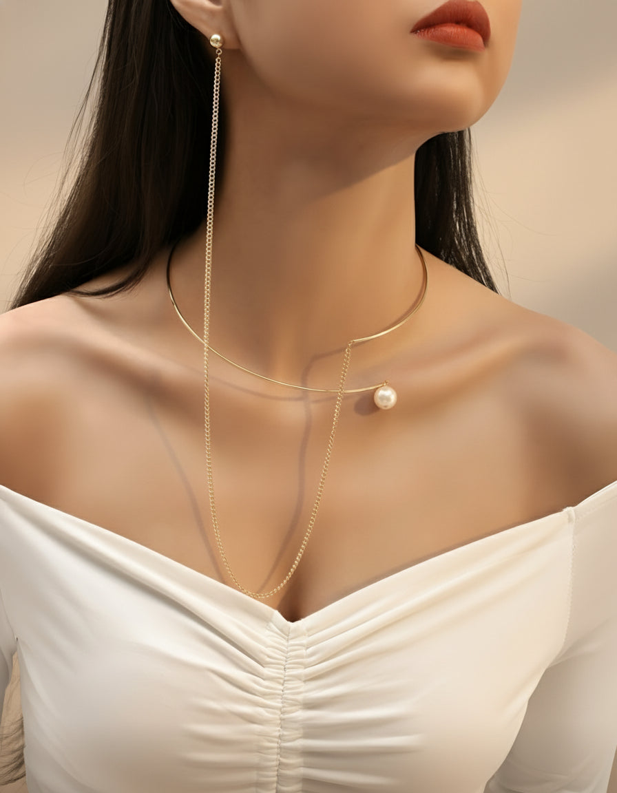 Rose Gold Pearl Geometry Necklace.