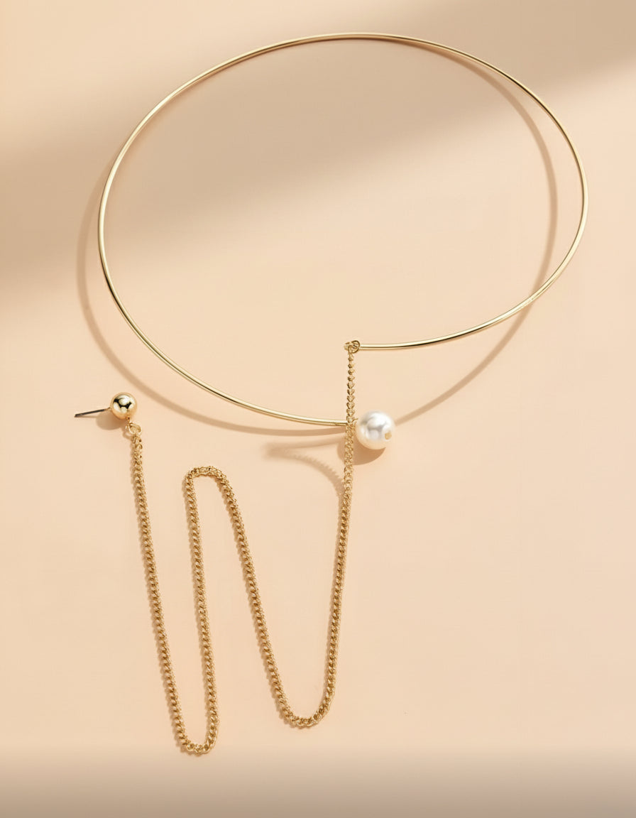 Rose Gold Pearl Geometry Necklace.