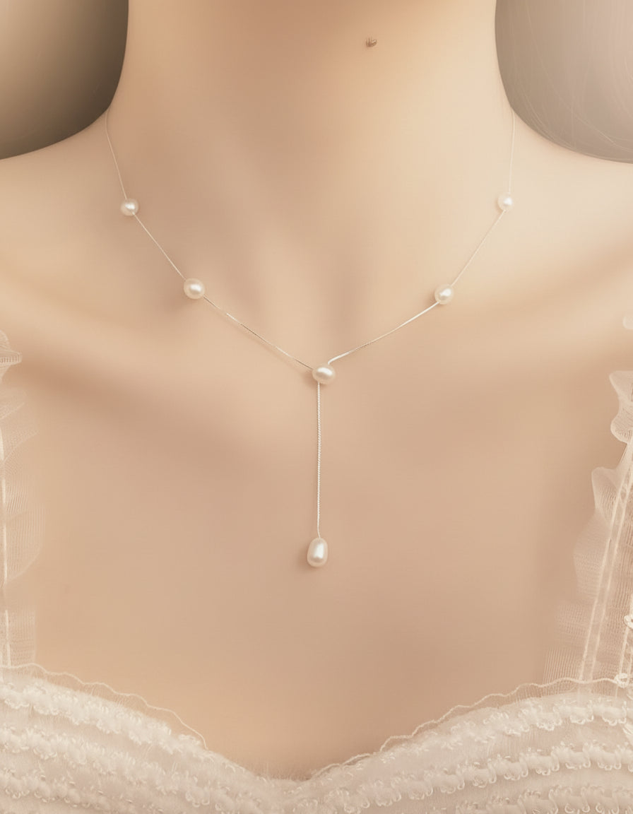 Delicate Y Pearl Necklace – Minimal Elegance