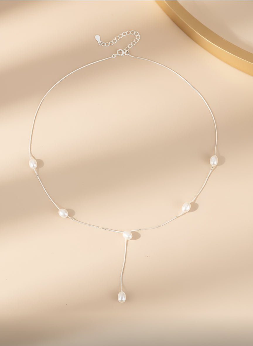 Delicate Y Pearl Necklace – Minimal Elegance