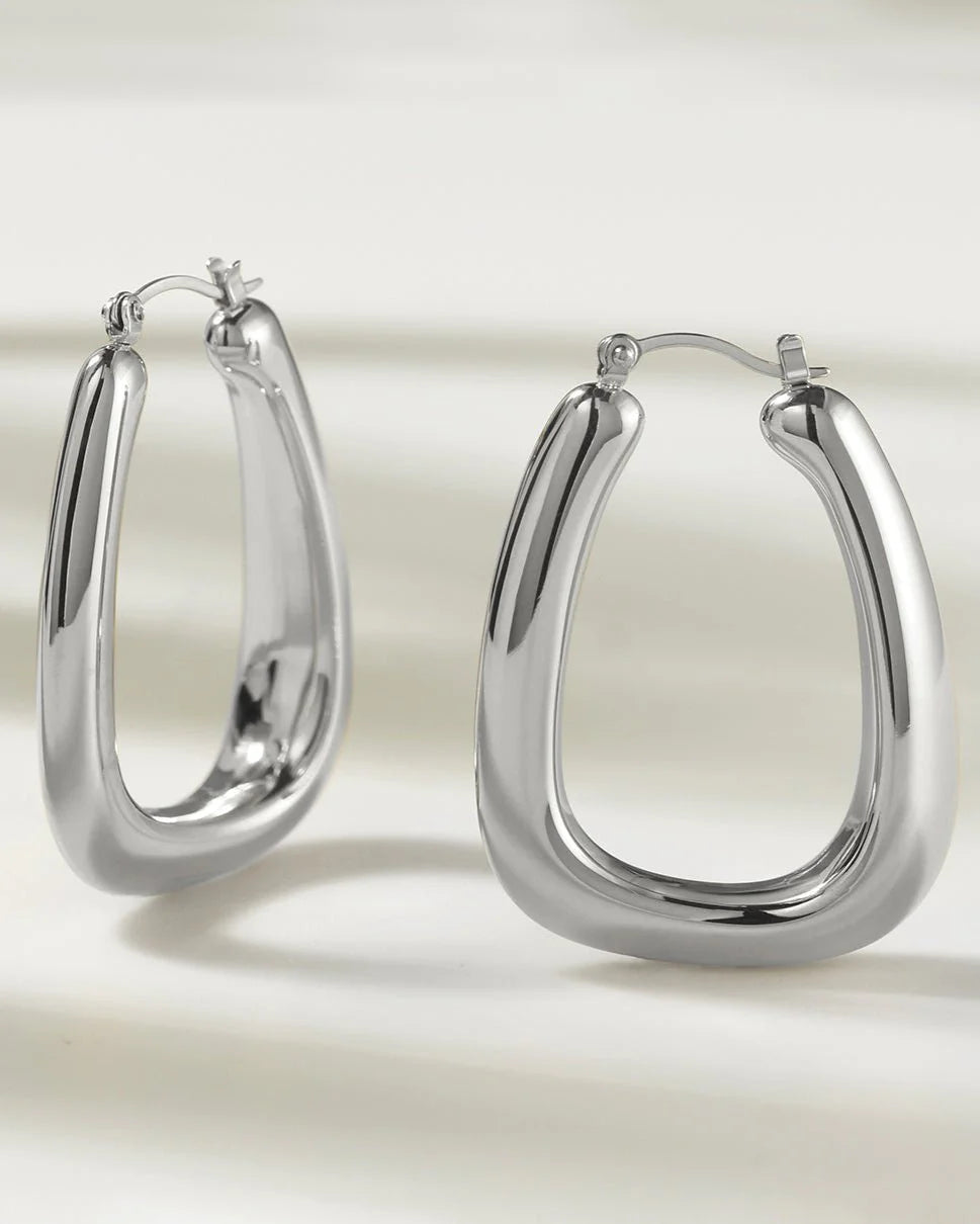 Silver Sculptural Hoop Earrings – Modern Minimal Statement