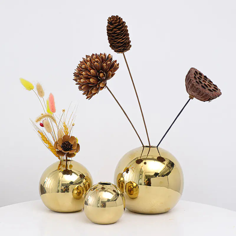 Modern Gold Sphere Vase – Luxury Ceramic Home Decor Accent