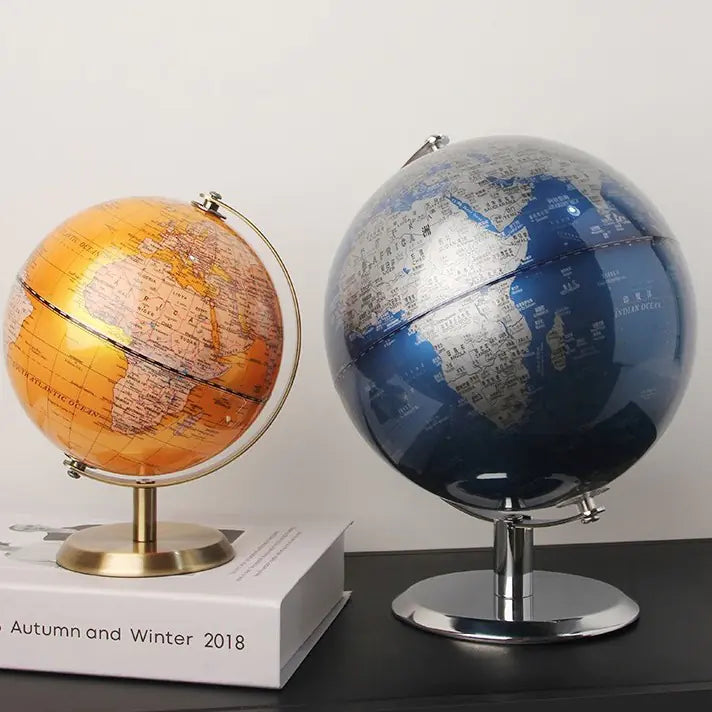 Modern Black & Gold Globe Sculpture – Luxury Home & Office Decor.