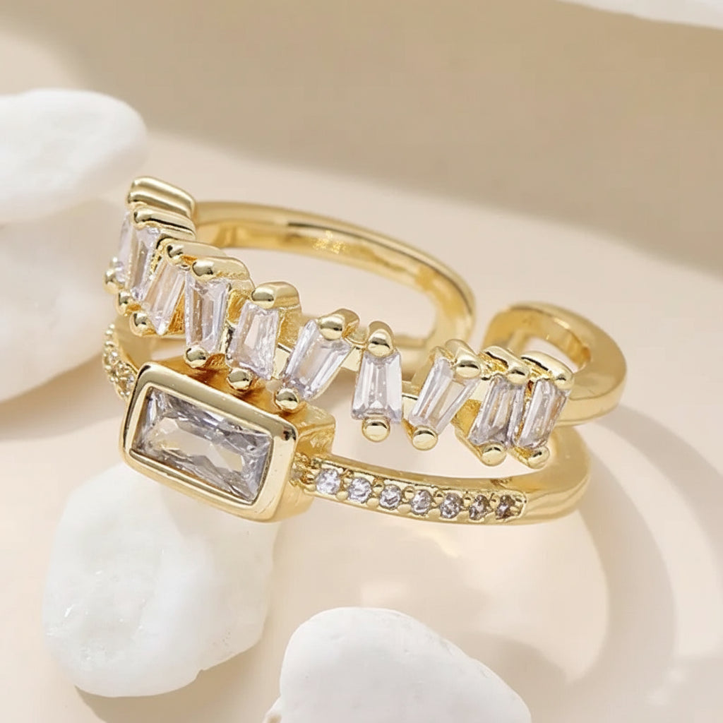 Modern Geometric Zircon Ring in Copper – Elegant Statement Piece