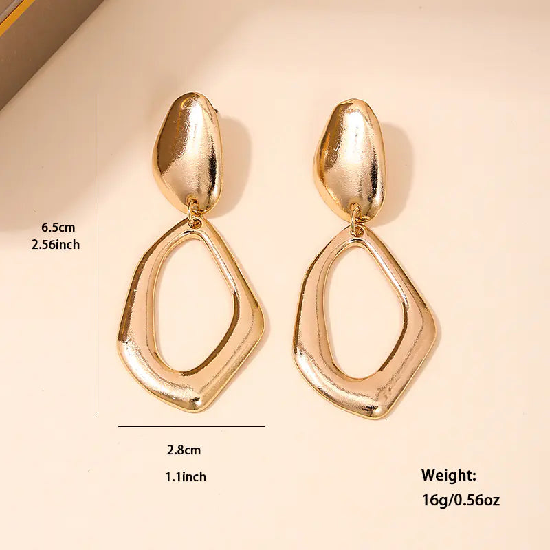 Modern Geometric Gold Drop Earrings – Minimalist Statement Jewelry